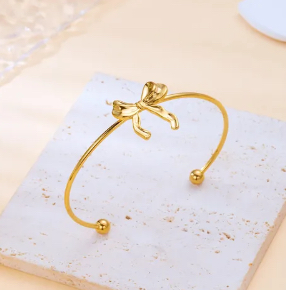 BRAZALETE MENOS ES MAS